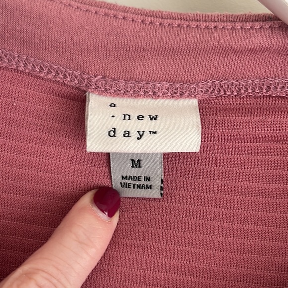 A New Day Top - Picture 3 of 4